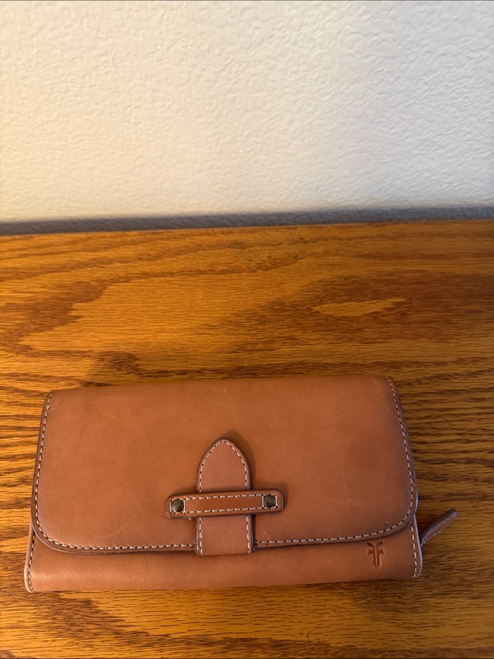 Frye Olivia Leather Wallet